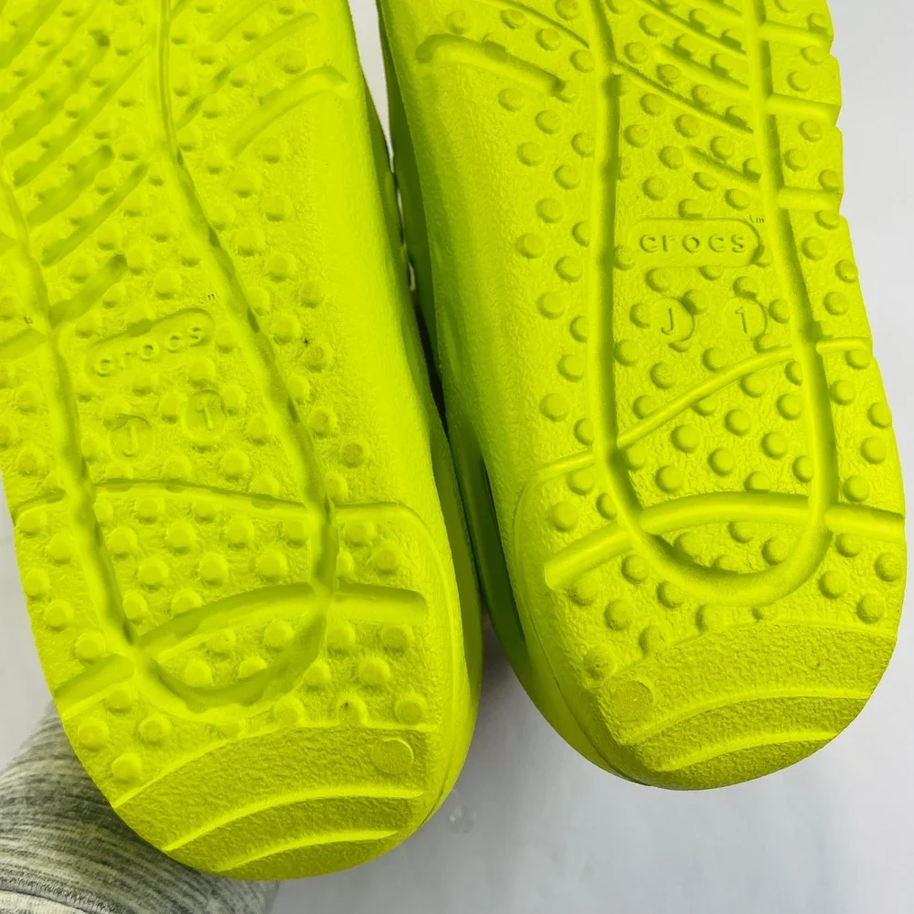 NWT Crocs Swiftwater Splash Water Shoe Kids J1 Lime Green Orange Beach Summer